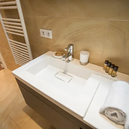 Imperial By Connexion * Cannes